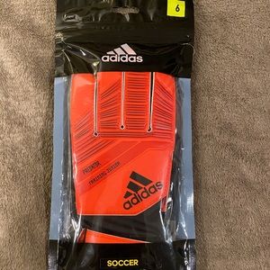 Adidas Predator Junior Goalie Gloves